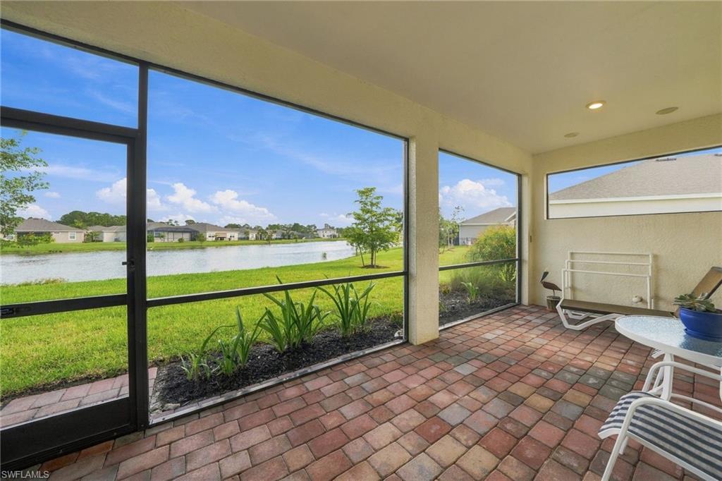 BRIGHT WATER - Residential