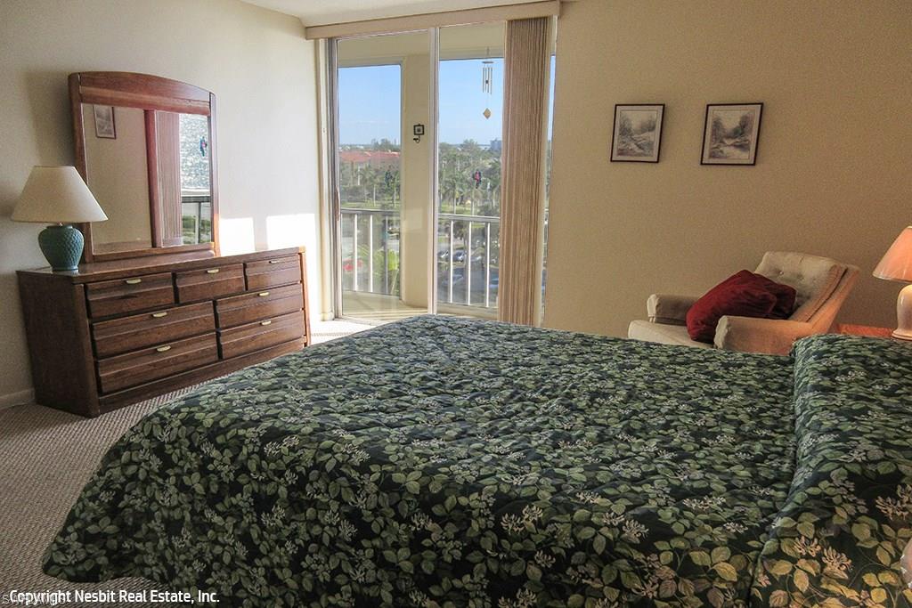 CRECIENTE CONDO SOUTH - Residential