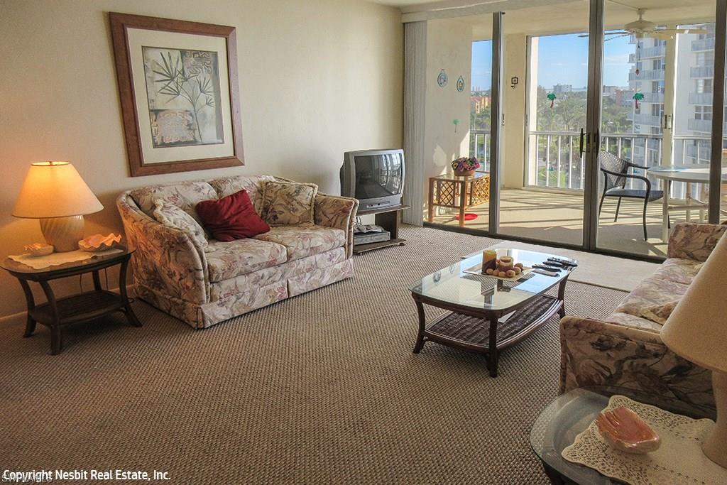 CRECIENTE CONDO SOUTH - Residential
