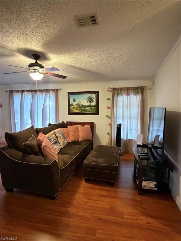 PIONEER PLANTATION - Residential