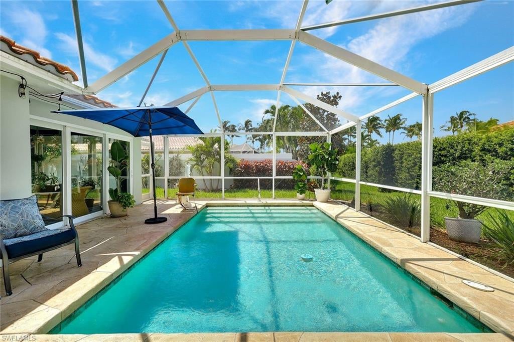 ISLAND WALK - Residential