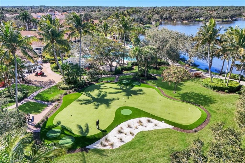 ISLAND WALK - Residential