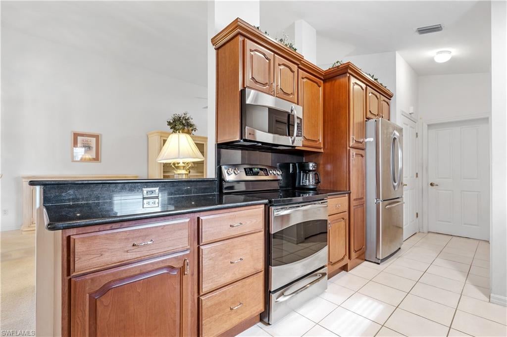 SABAL SPRINGS GOLF AND RACQUET CLUB - Residential