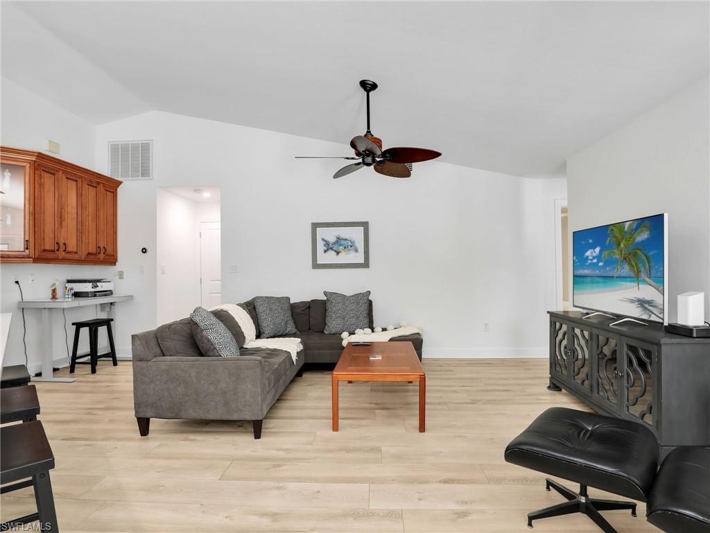 RIVER REACH - Residential