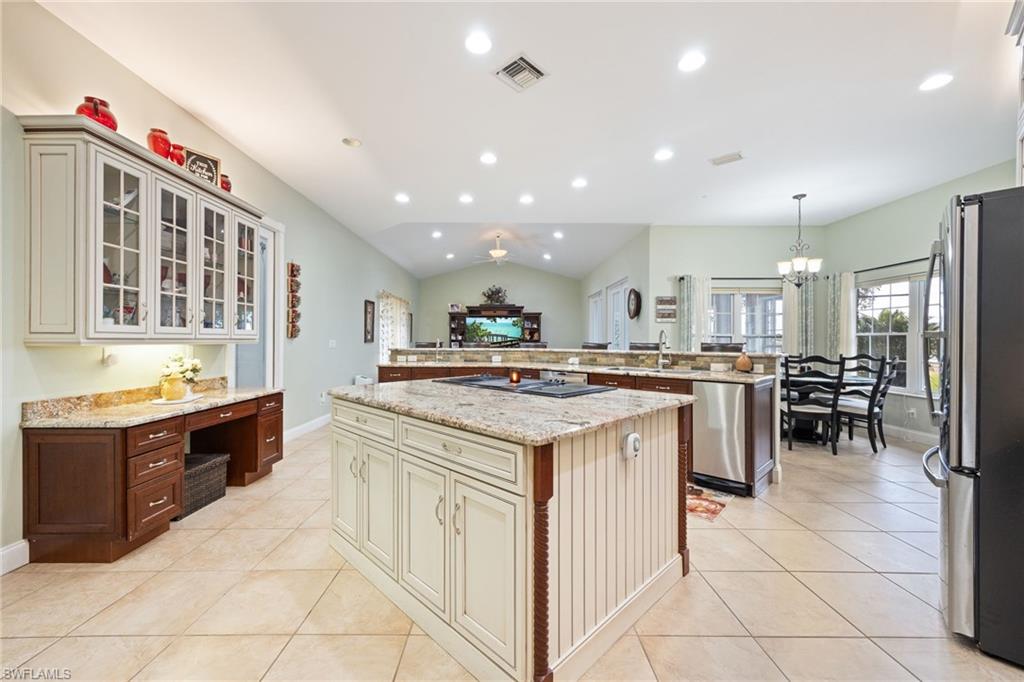 OAK HAVEN ESTATES - Residential