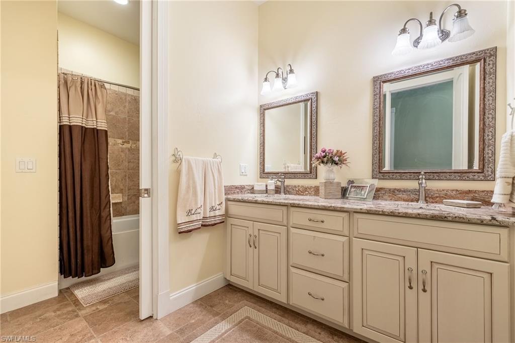 OAK HAVEN ESTATES - Residential