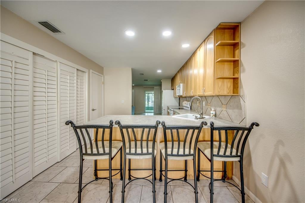 SPRING LAKE CONDO - Residential