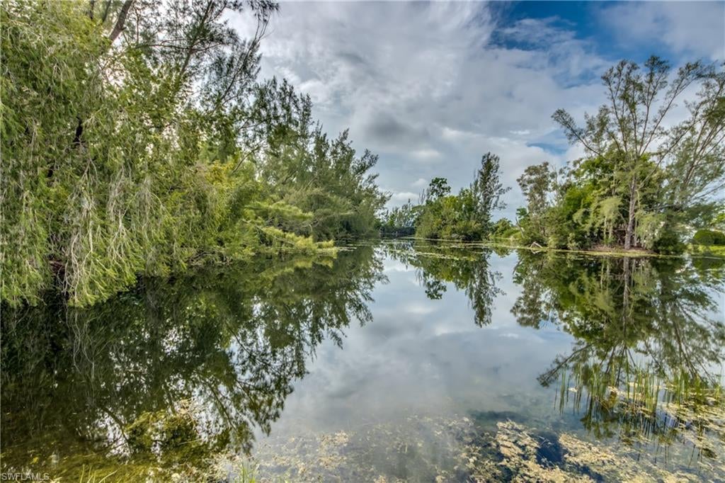 SPRING LAKE CONDO - Residential