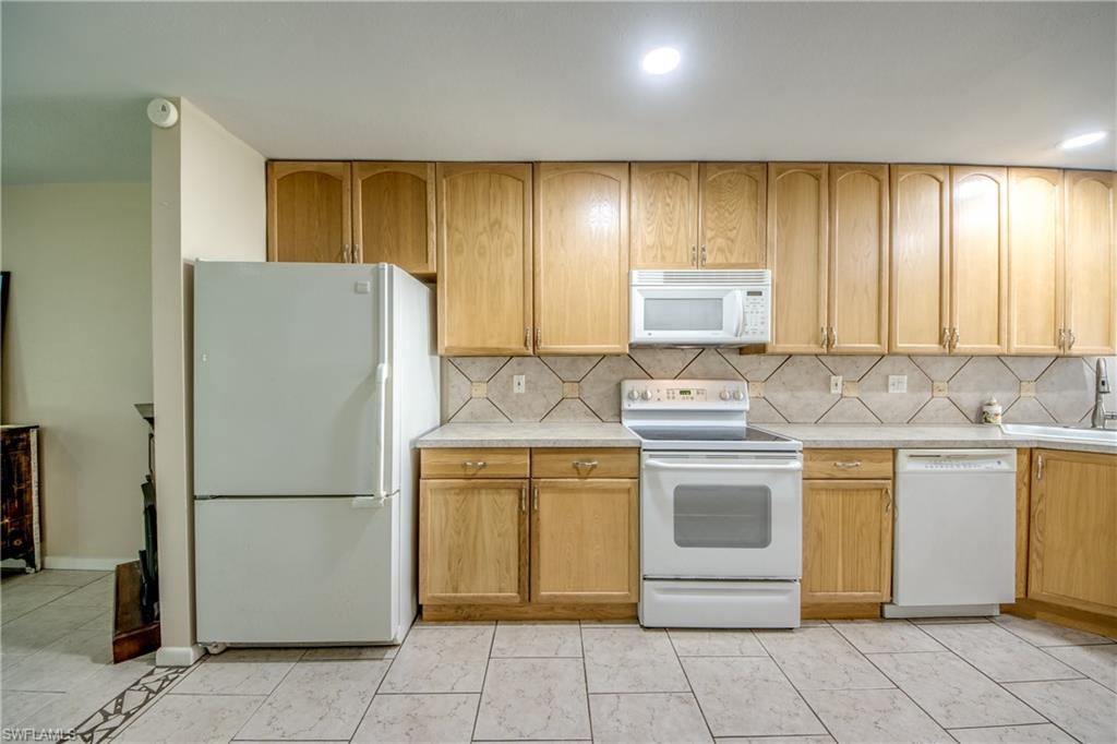 SPRING LAKE CONDO - Residential