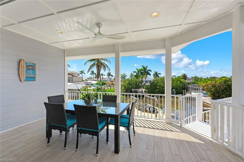 LAGUNA SHORES - Residential