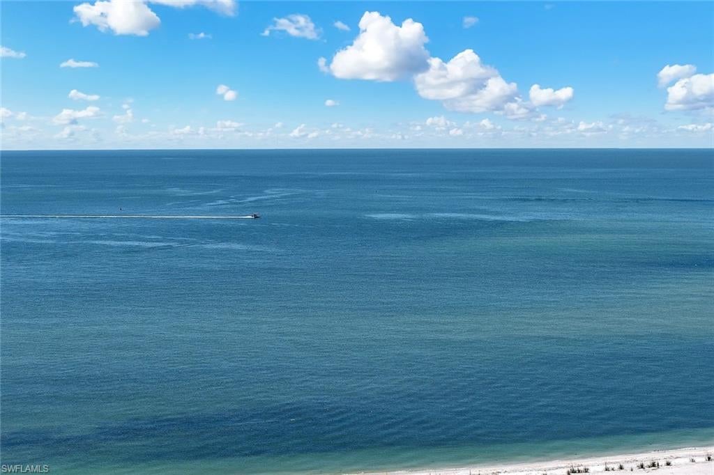 LAGUNA SHORES - Residential