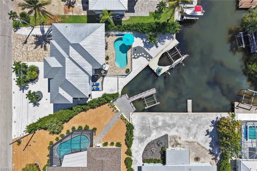 LAGUNA SHORES - Residential