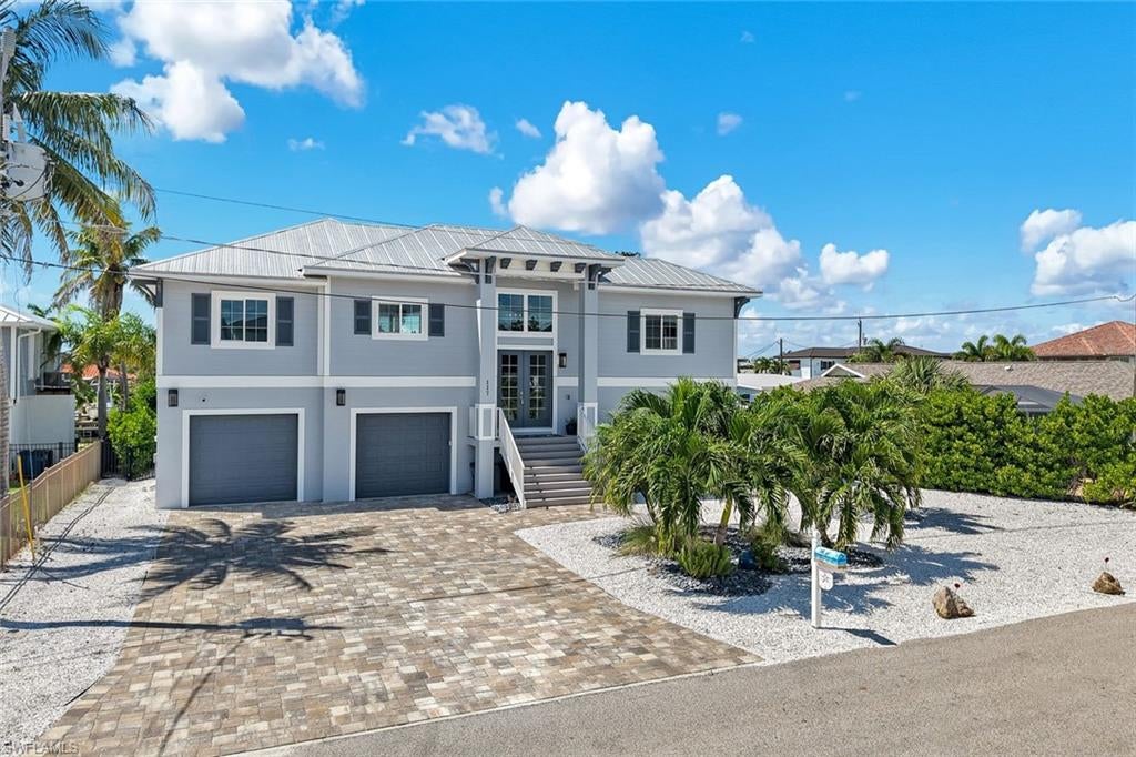 LAGUNA SHORES - Residential
