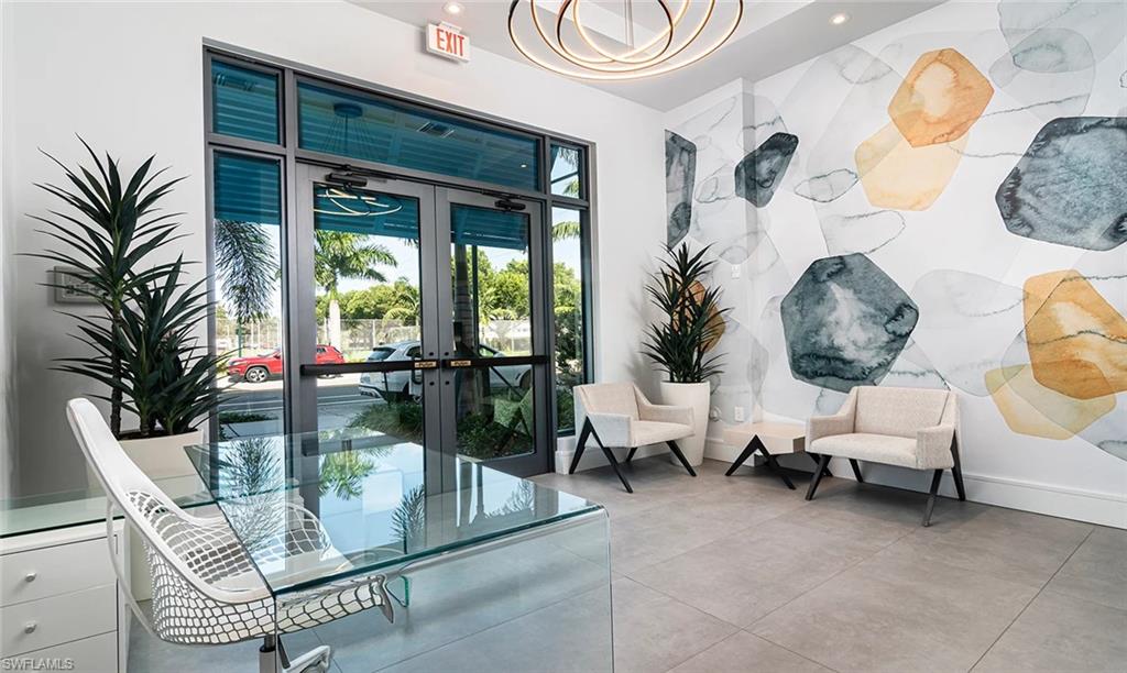 SOCE FLATS - Residential Lease