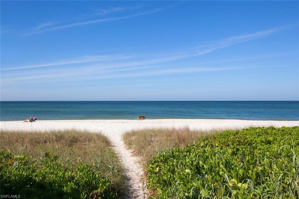 SOCE FLATS - Residential Lease