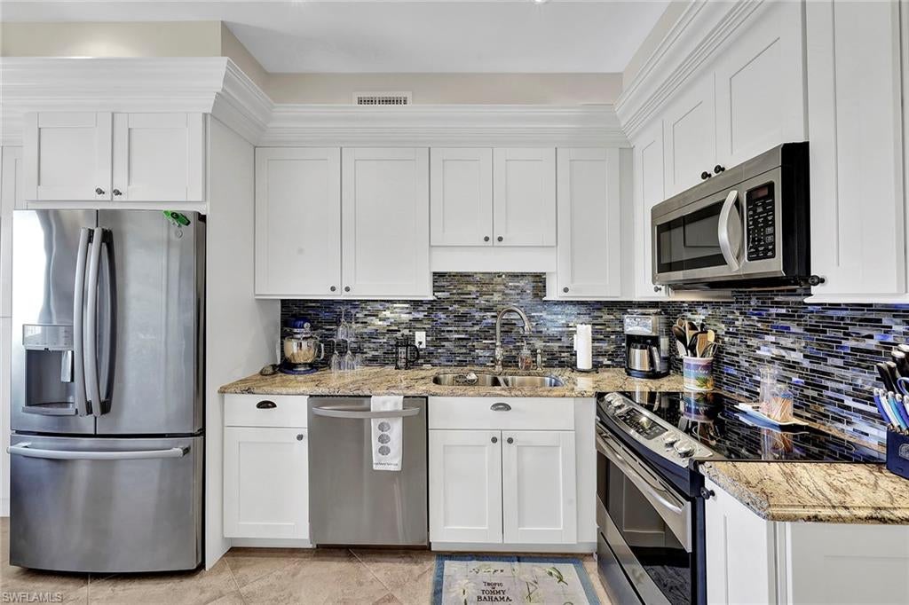 CAMELOT CONDO - Residential