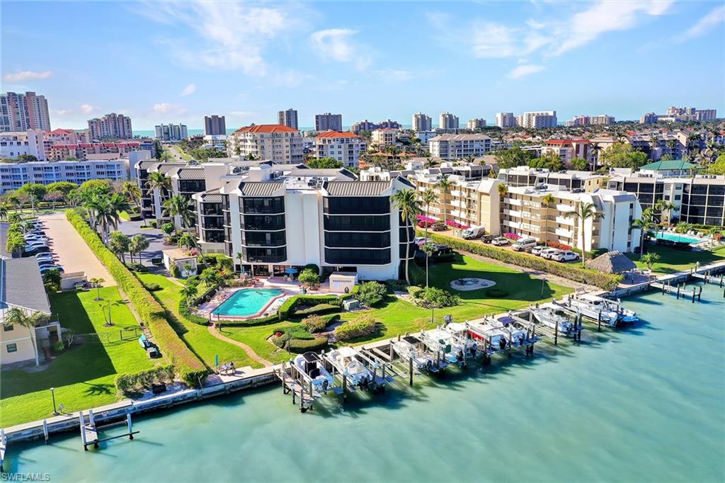 CAMELOT CONDO - Residential