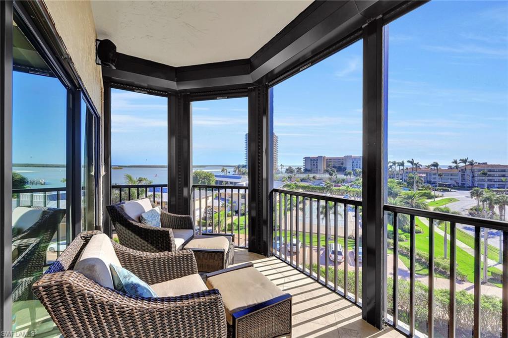 CAMELOT CONDO - Residential