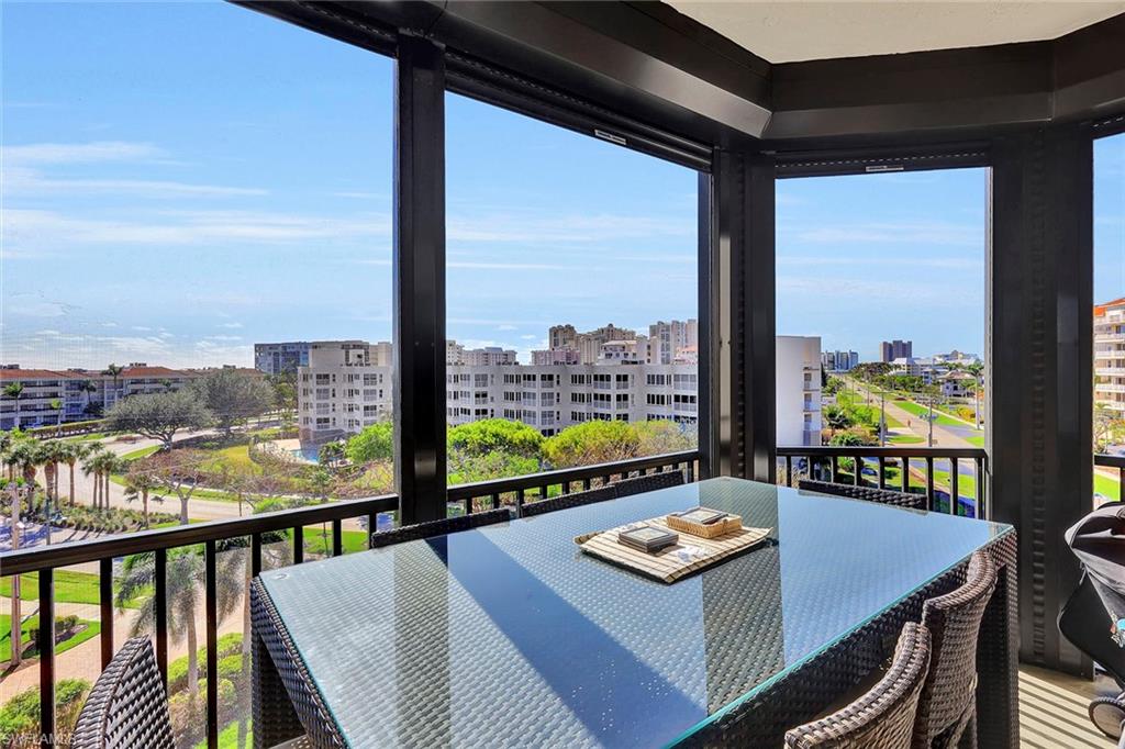 CAMELOT CONDO - Residential