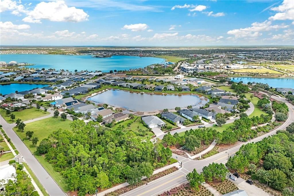 LAKE TIMBER - Residential