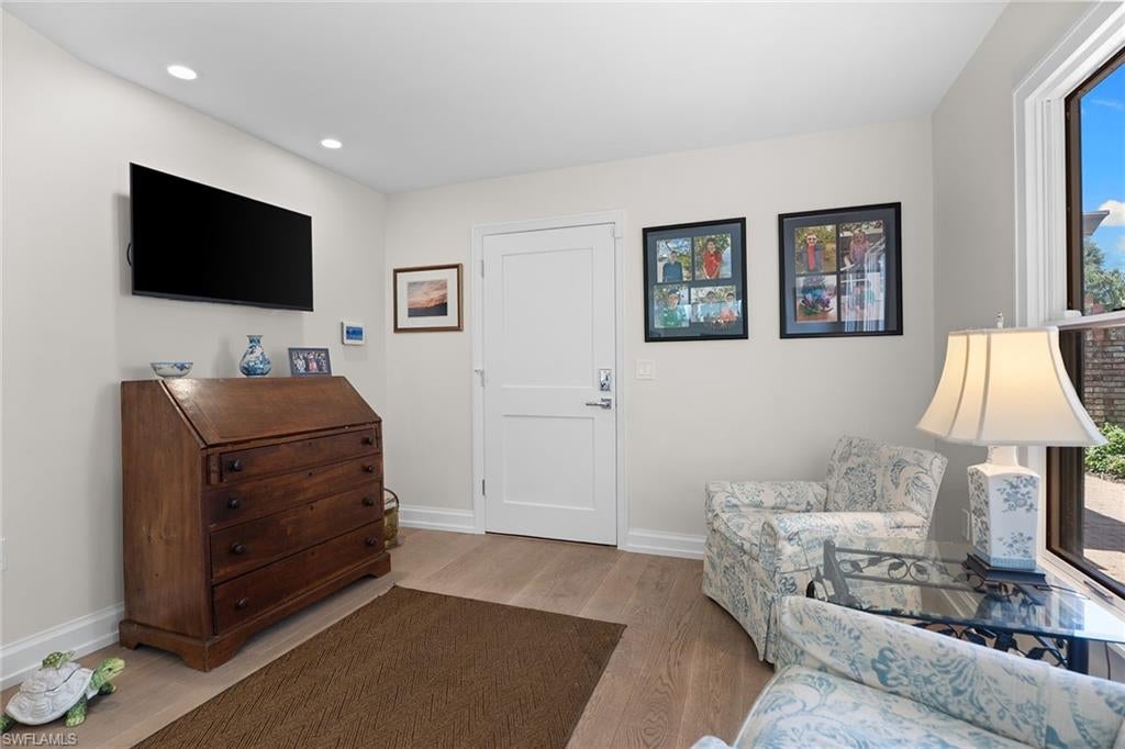 VILLAS AT PELICAN BAY - Residential