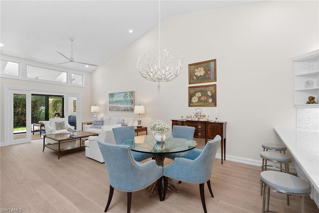 VILLAS AT PELICAN BAY - Residential