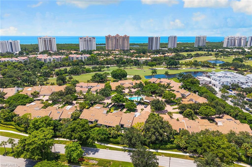 VILLAS AT PELICAN BAY - Residential