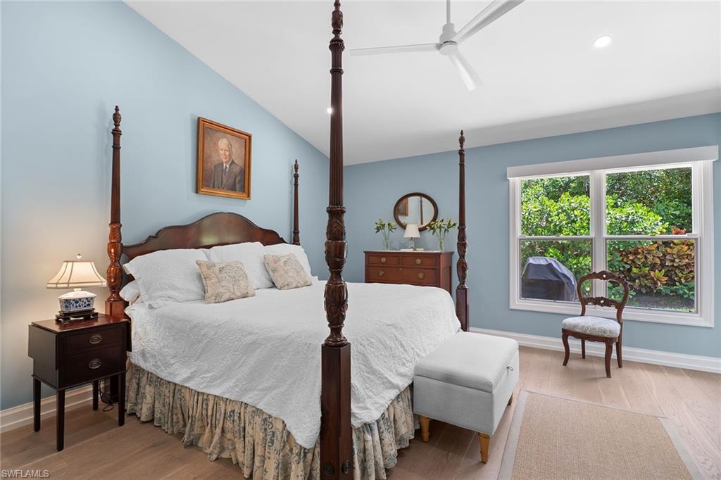 VILLAS AT PELICAN BAY - Residential