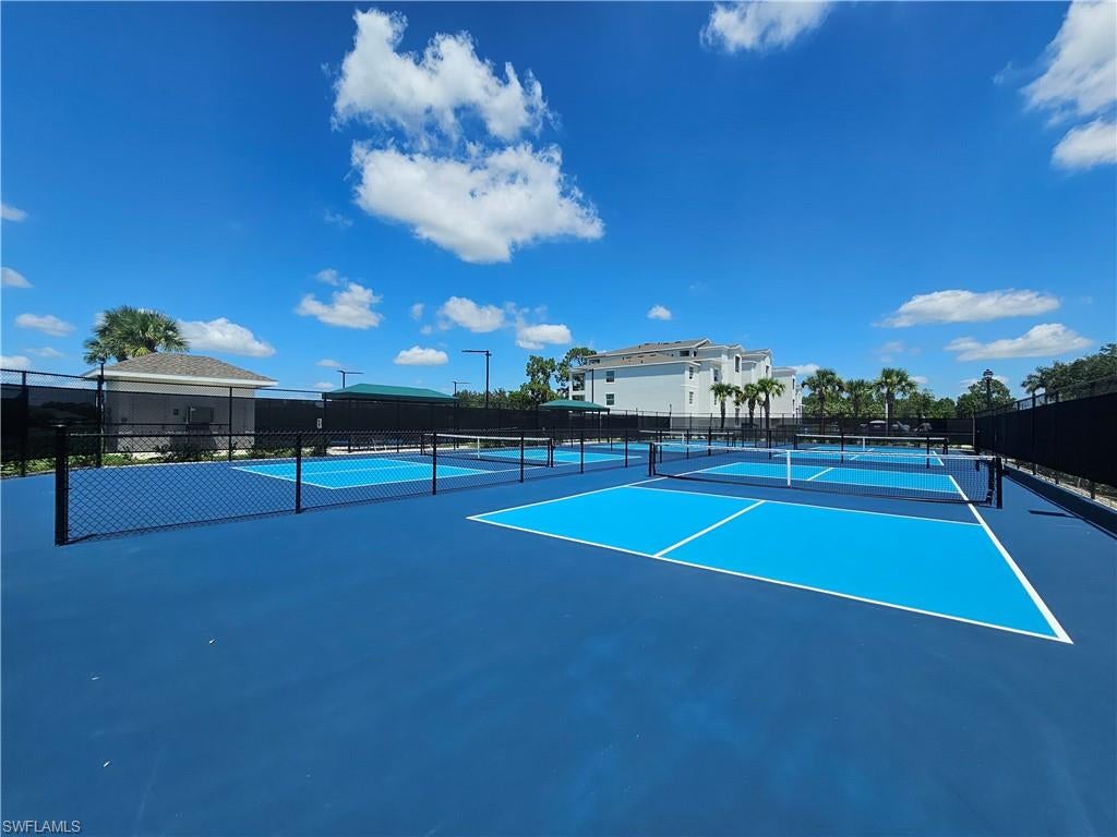 IBIS LANDING - Residential Lease