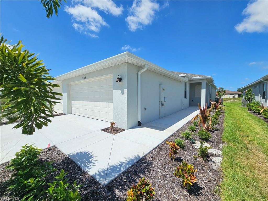 IBIS LANDING - Residential Lease