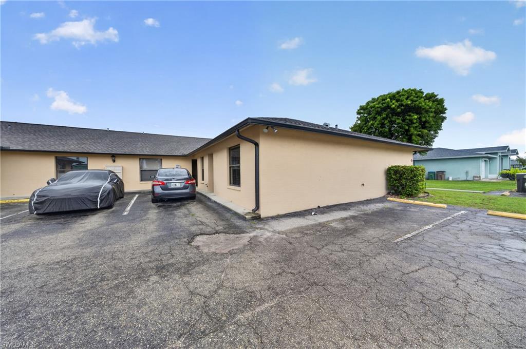 ROGERS COURT CONDOMINIUM - Residential