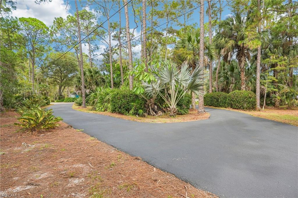 GOLDEN GATE ESTATES - Residential