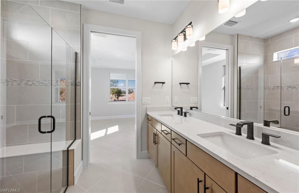DEL WEBB OAK CREEK - Residential