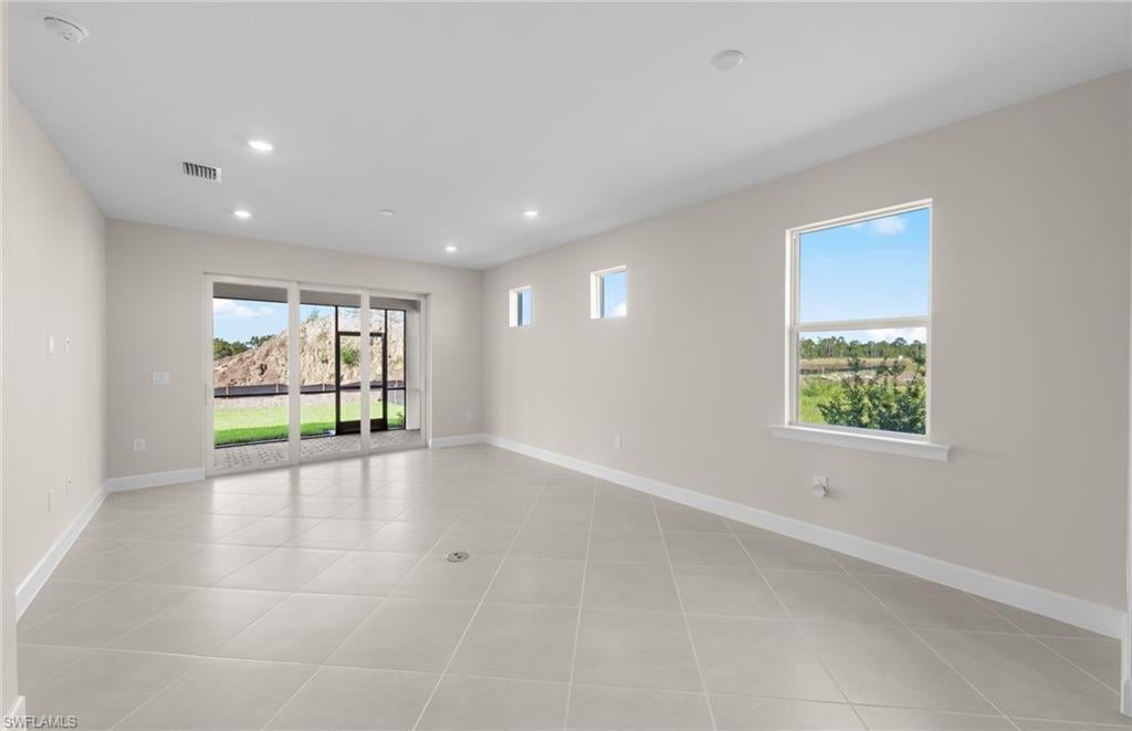 DEL WEBB OAK CREEK - Residential