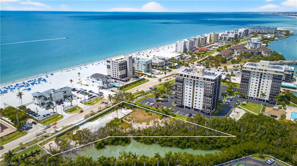 BONITA BEACH - Land