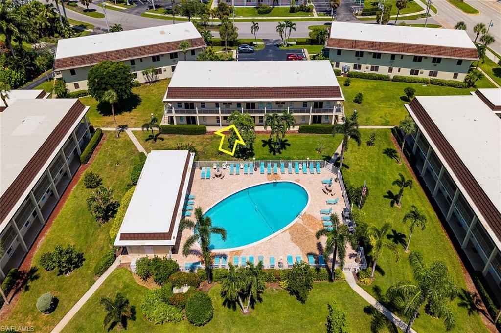 MARCO BEACH - Residential