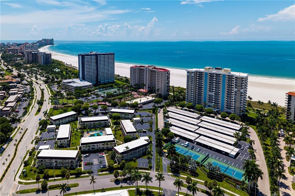 MARCO BEACH - Residential