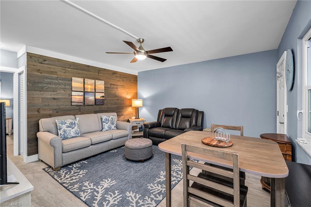 MARCO BEACH - Residential