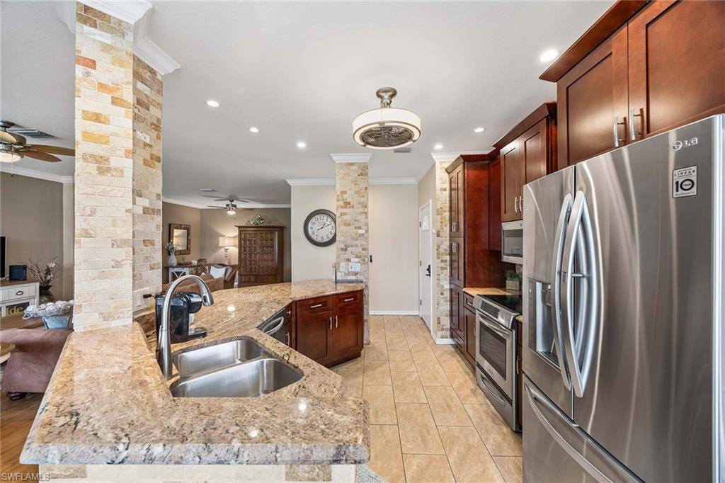 PINNACLE - Residential Lease