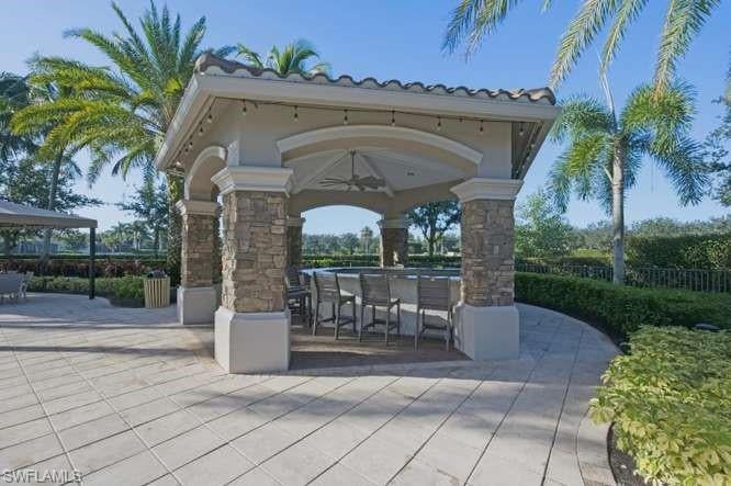 RIVERSTONE - Residential