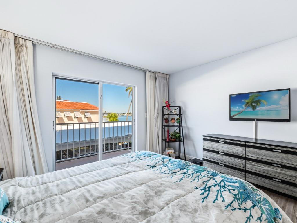 HARBOUR COVE - Residential