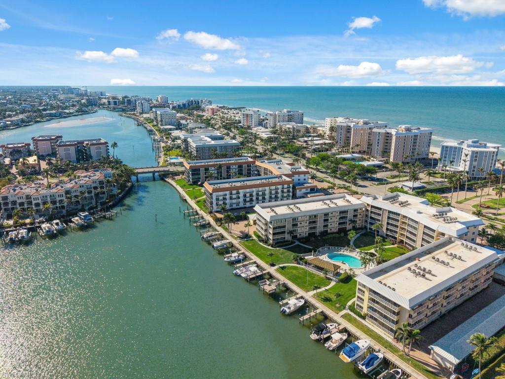 HARBOUR COVE - Residential