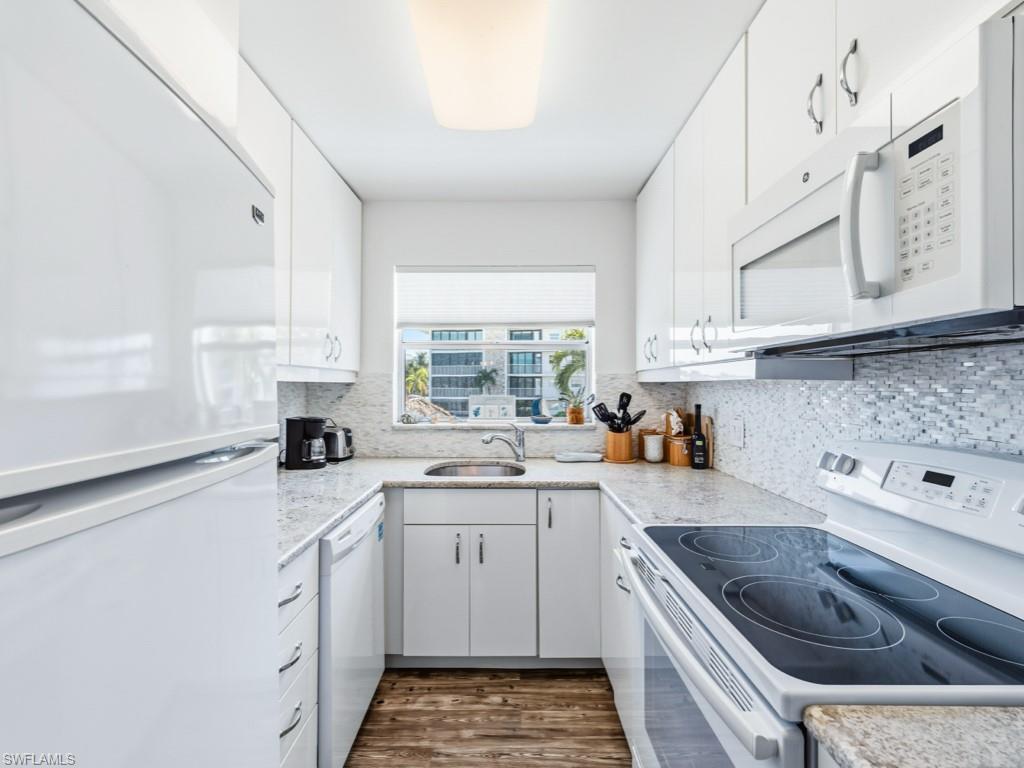 HARBOUR COVE - Residential
