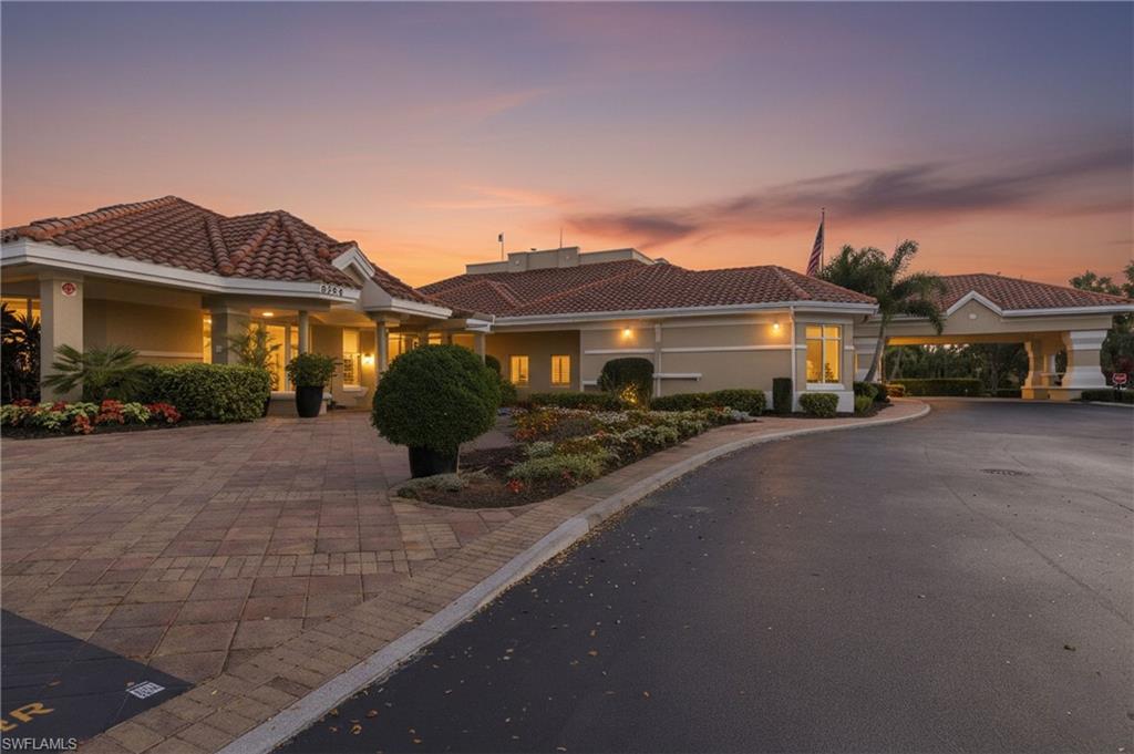 VANDERBILT COUNTRY CLUB - Residential