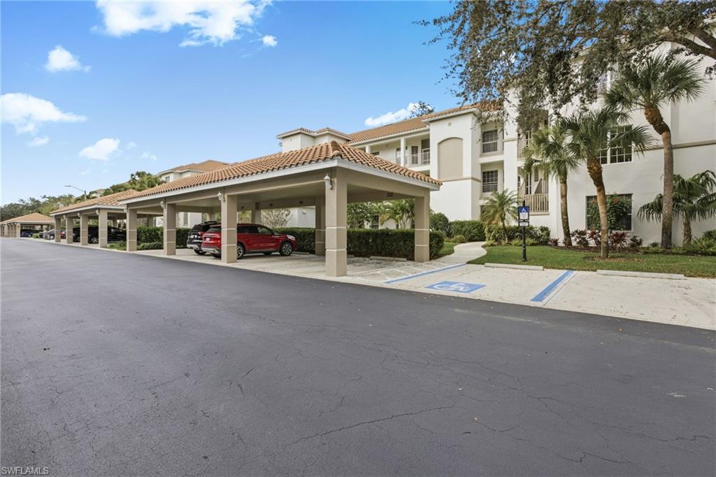 VANDERBILT COUNTRY CLUB - Residential