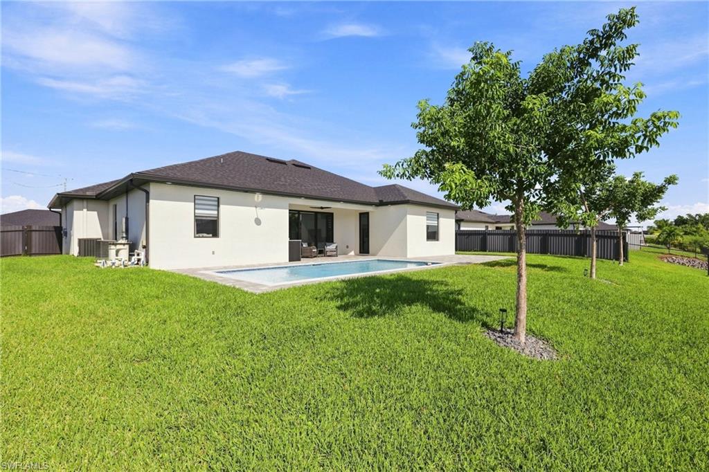 CAPE CORAL - Residential