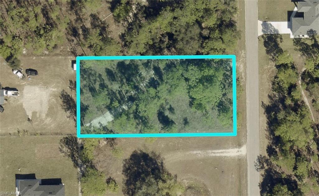 LEHIGH ACRES - Land
