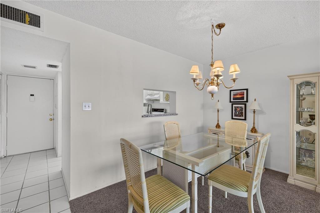 SEVEN LAKES - Residential