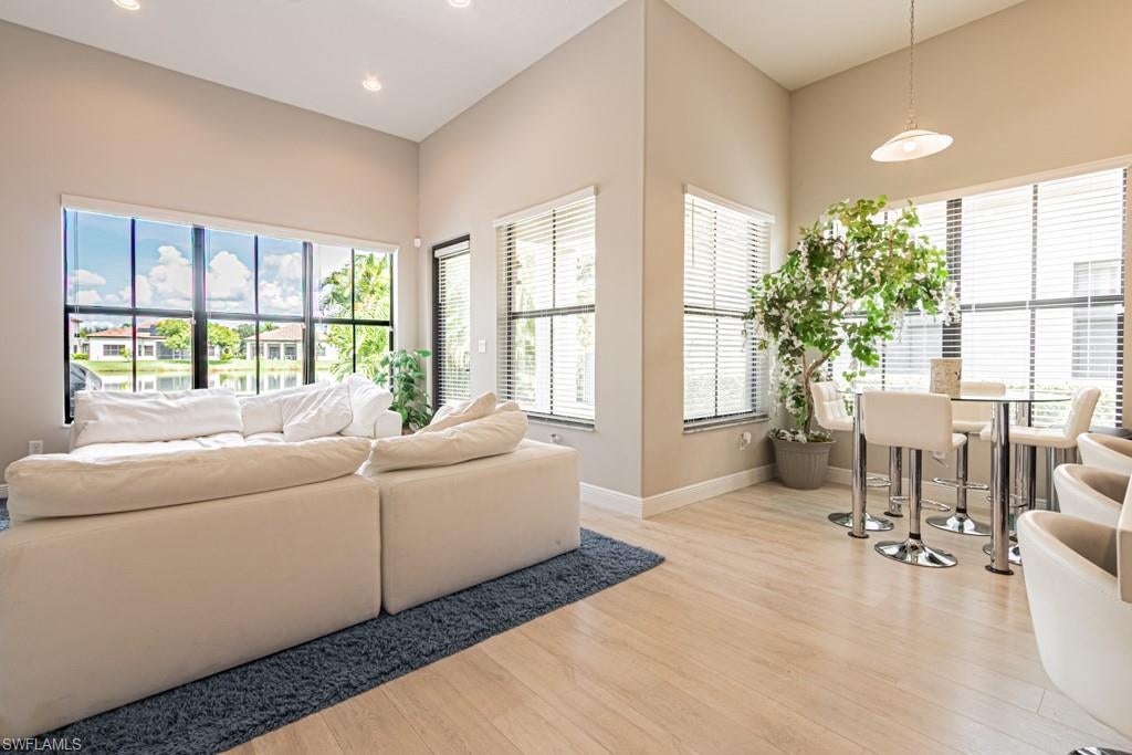 MAPLE RIDGE - Residential