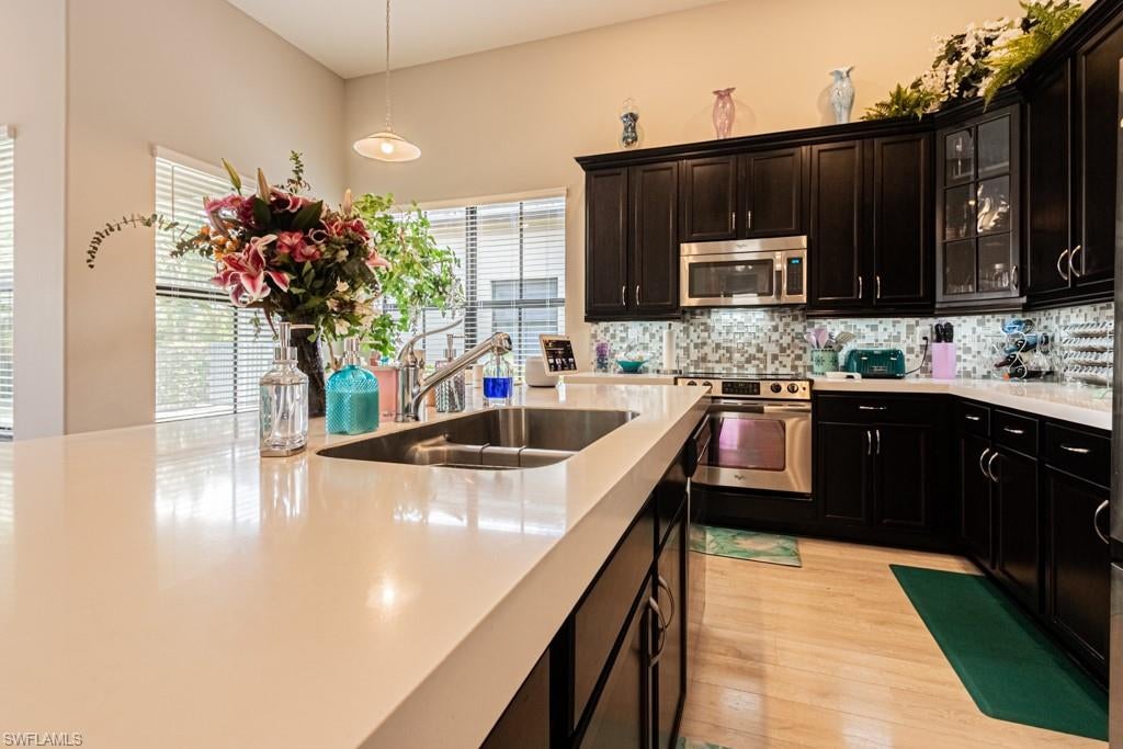 MAPLE RIDGE - Residential